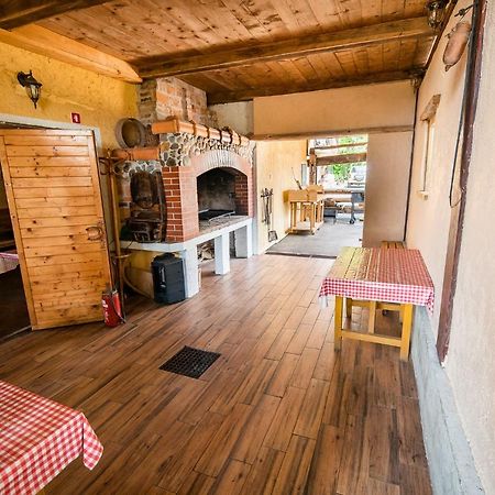 Apartment With Sauna Pr' Geci Dobova Exteriör bild
