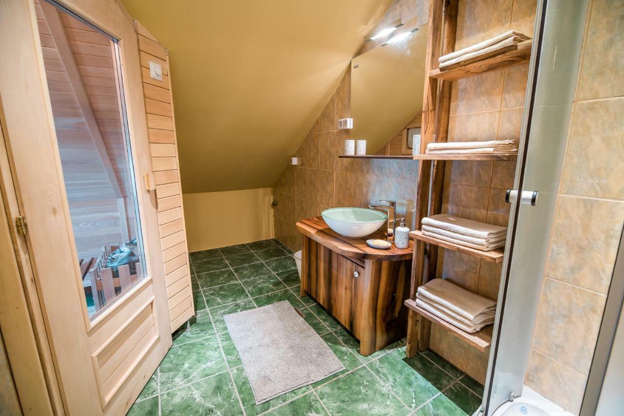 Apartment With Sauna Pr' Geci Dobova Exteriör bild