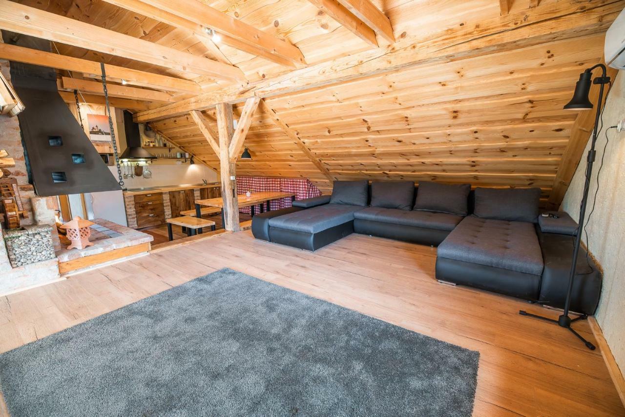 Apartment With Sauna Pr' Geci Dobova Exteriör bild